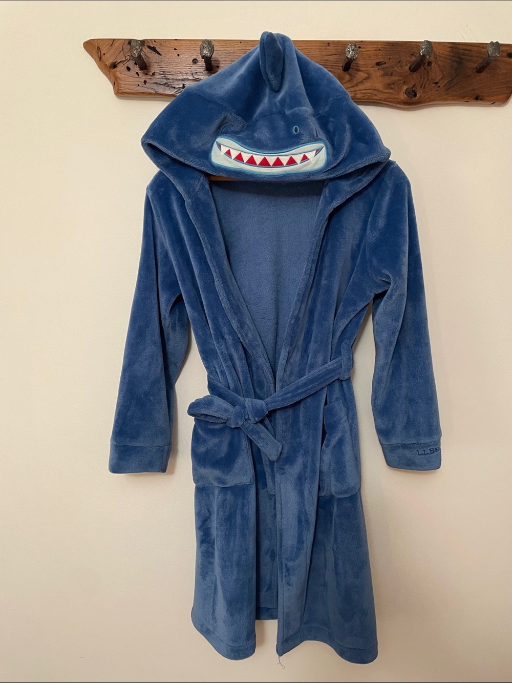L.L. Bean Blue Shark Hooded Kids Plush Robe